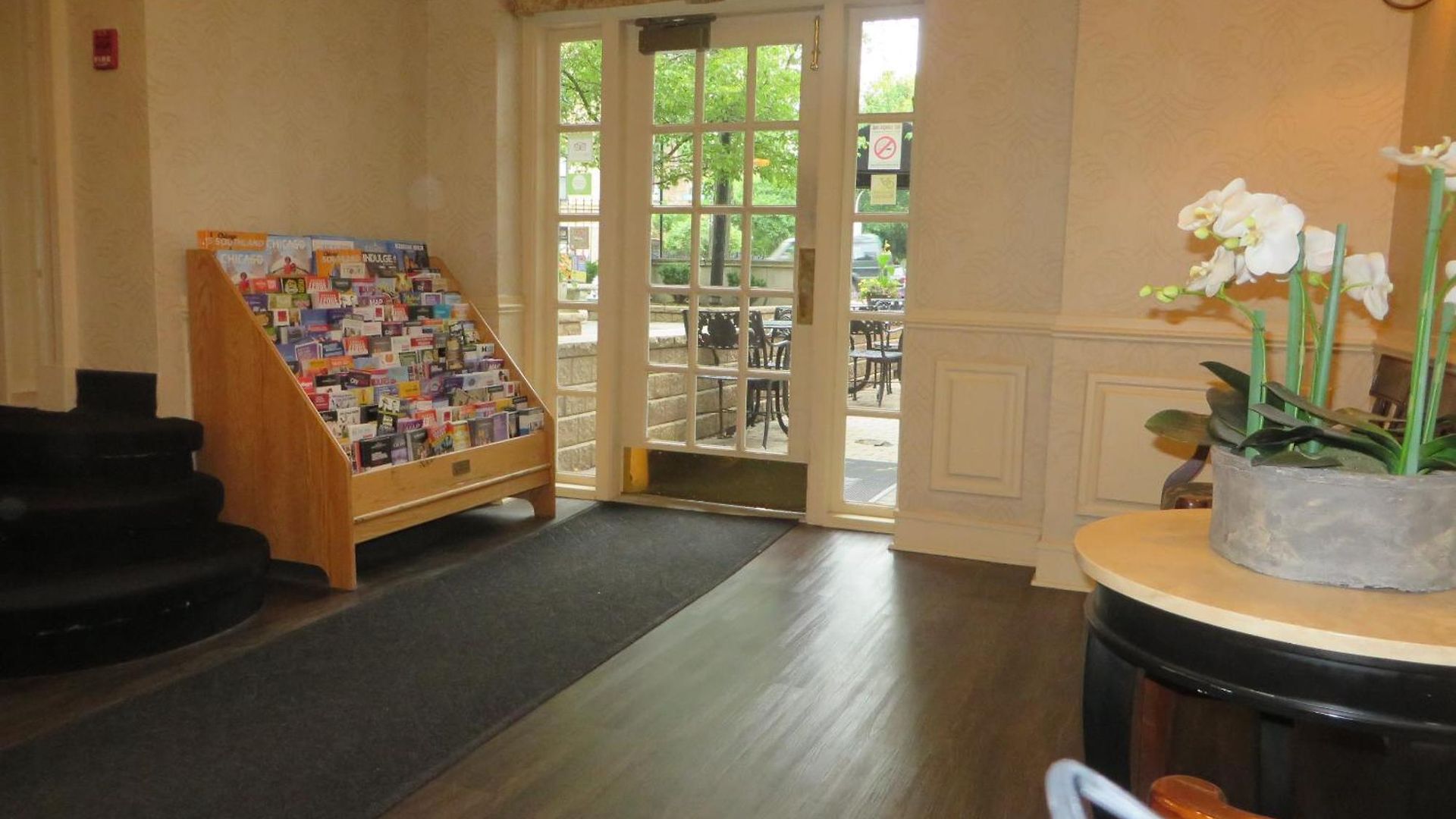 Western Hawthorne Terrace Hotel