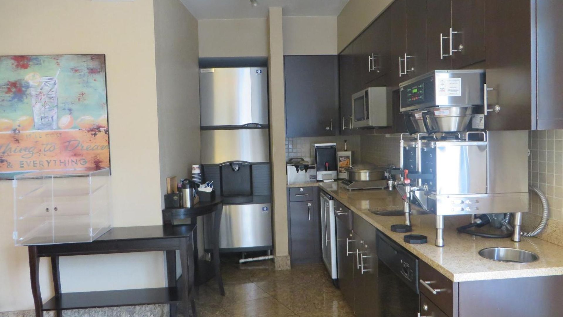 Western Hawthorne Terrace 3*