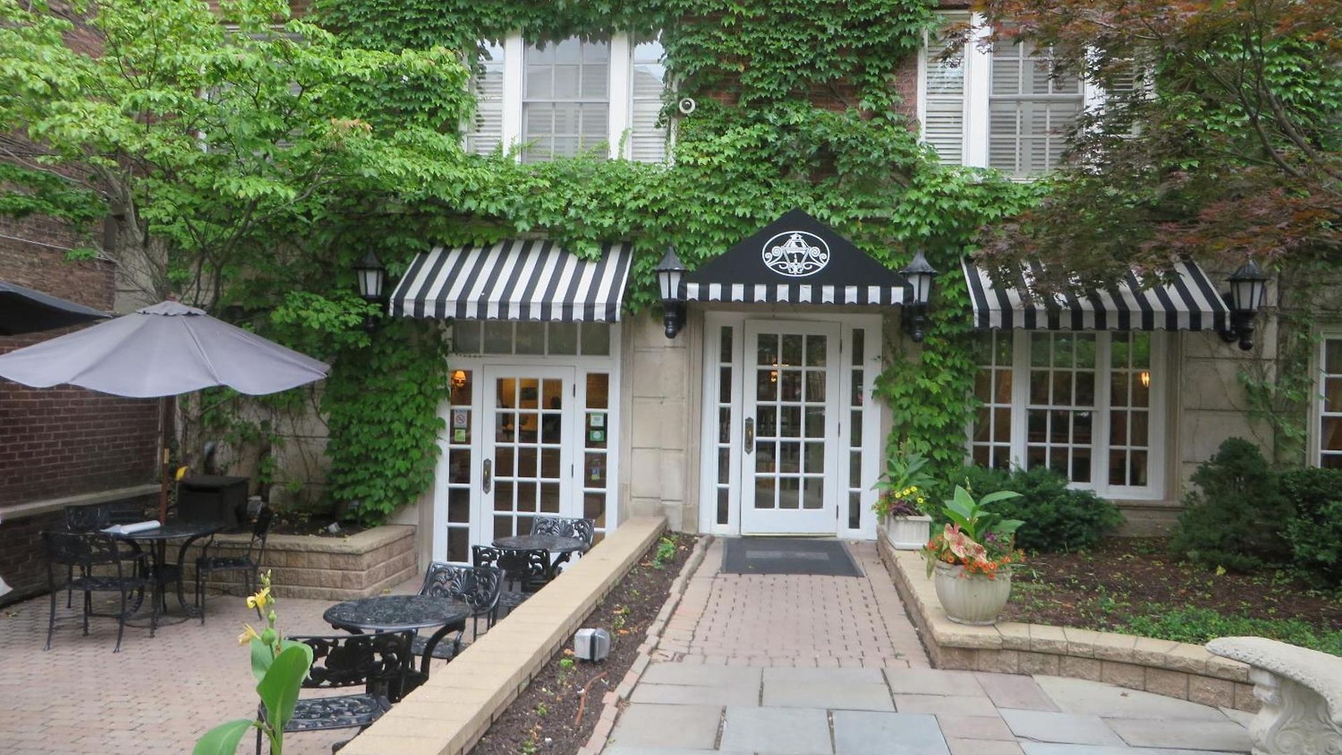 Western Hawthorne Terrace Hotel 3*
