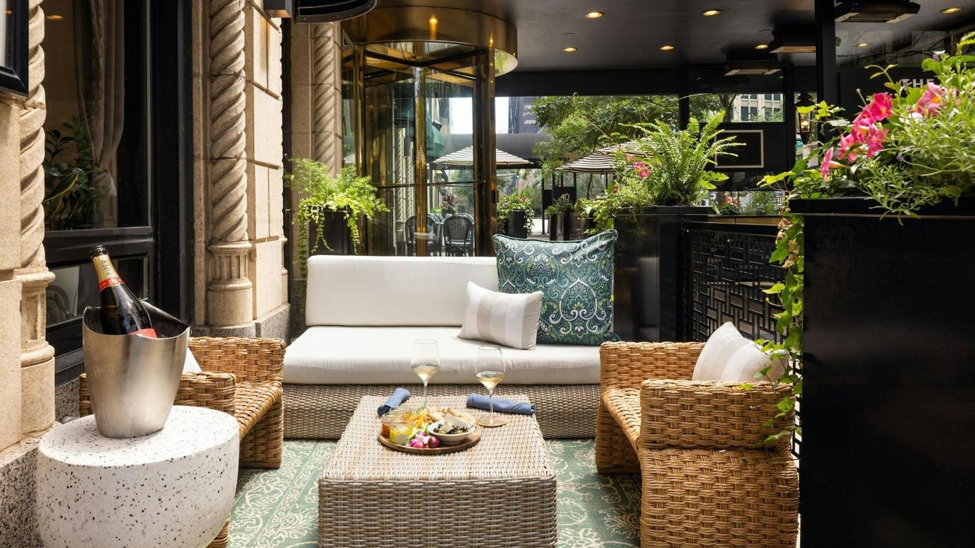 Hotel The Talbott, Autograph Collection 4*