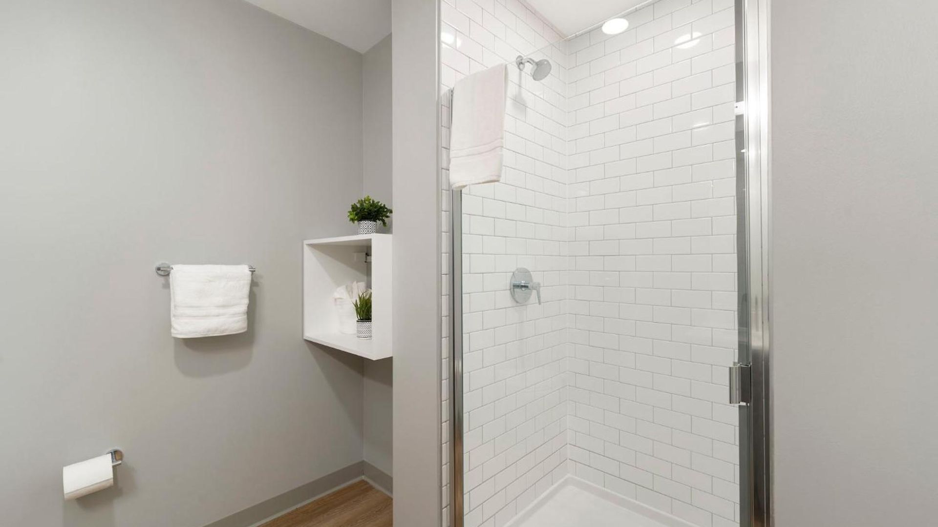 High-rise 4br W Views Comfort & Space Hotel *