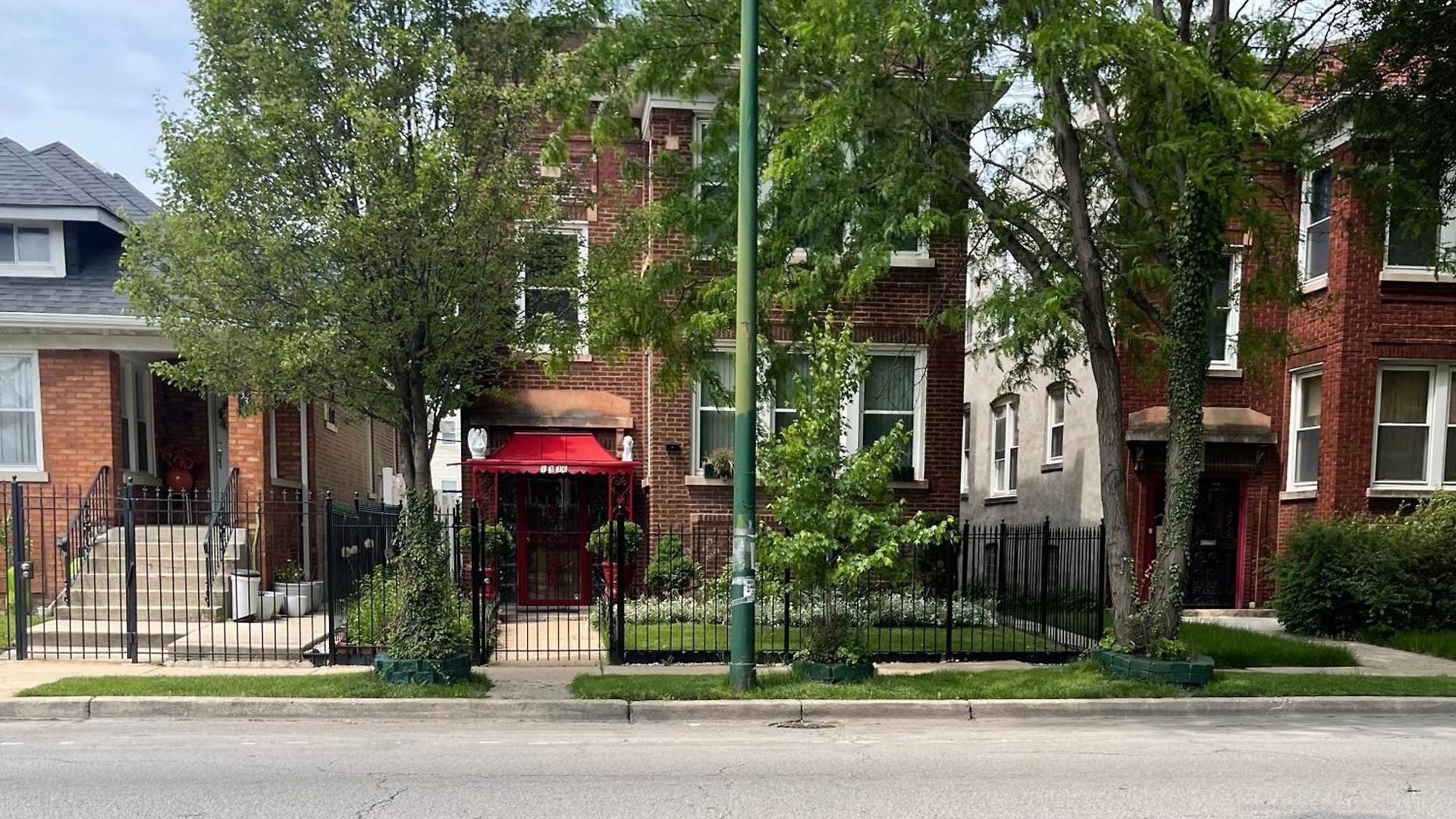 Fully Furnished 2br Near Oak Park I Utilities Included I Car Available Apartment Chicago