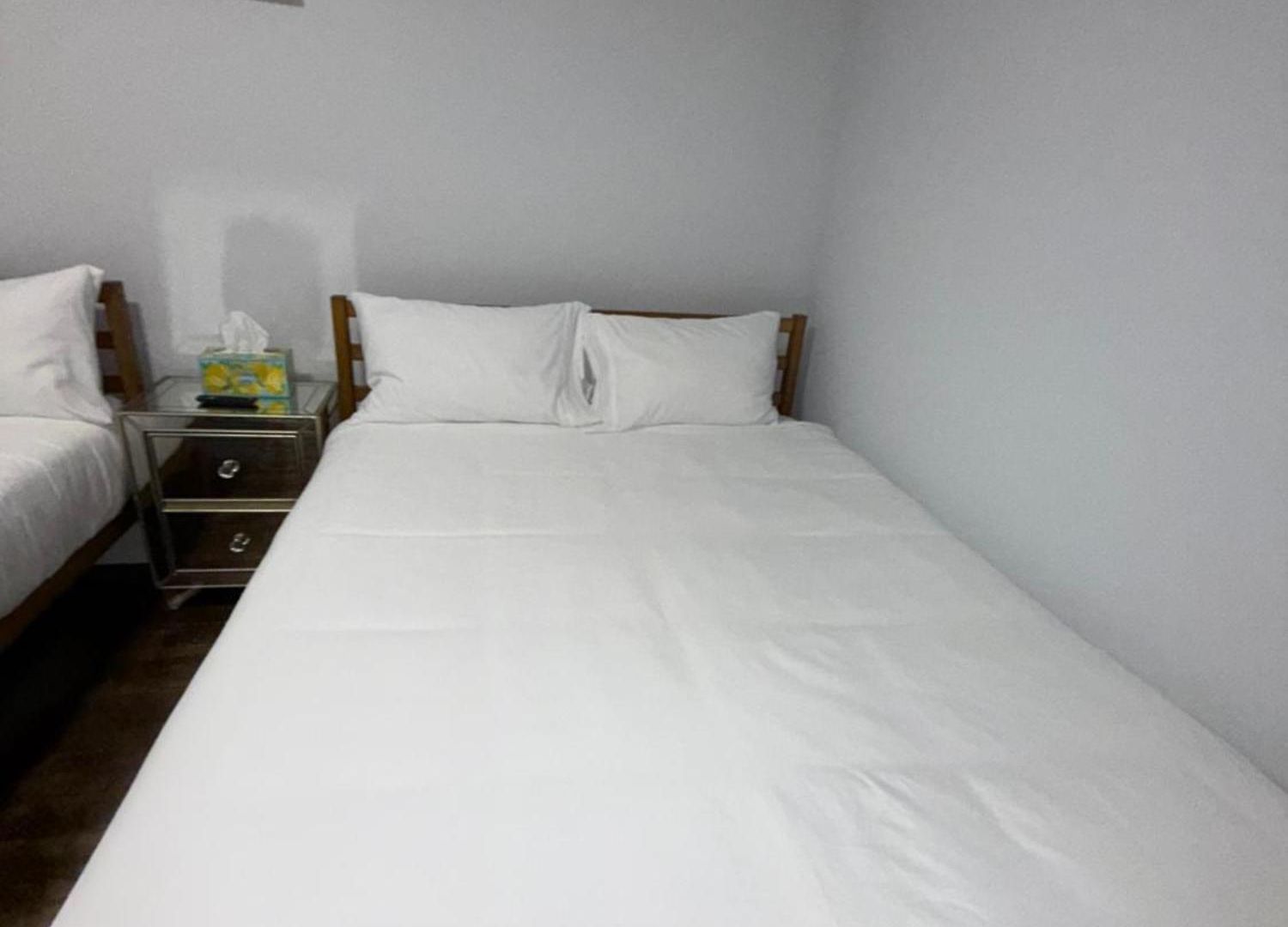 Homestay Feel At *