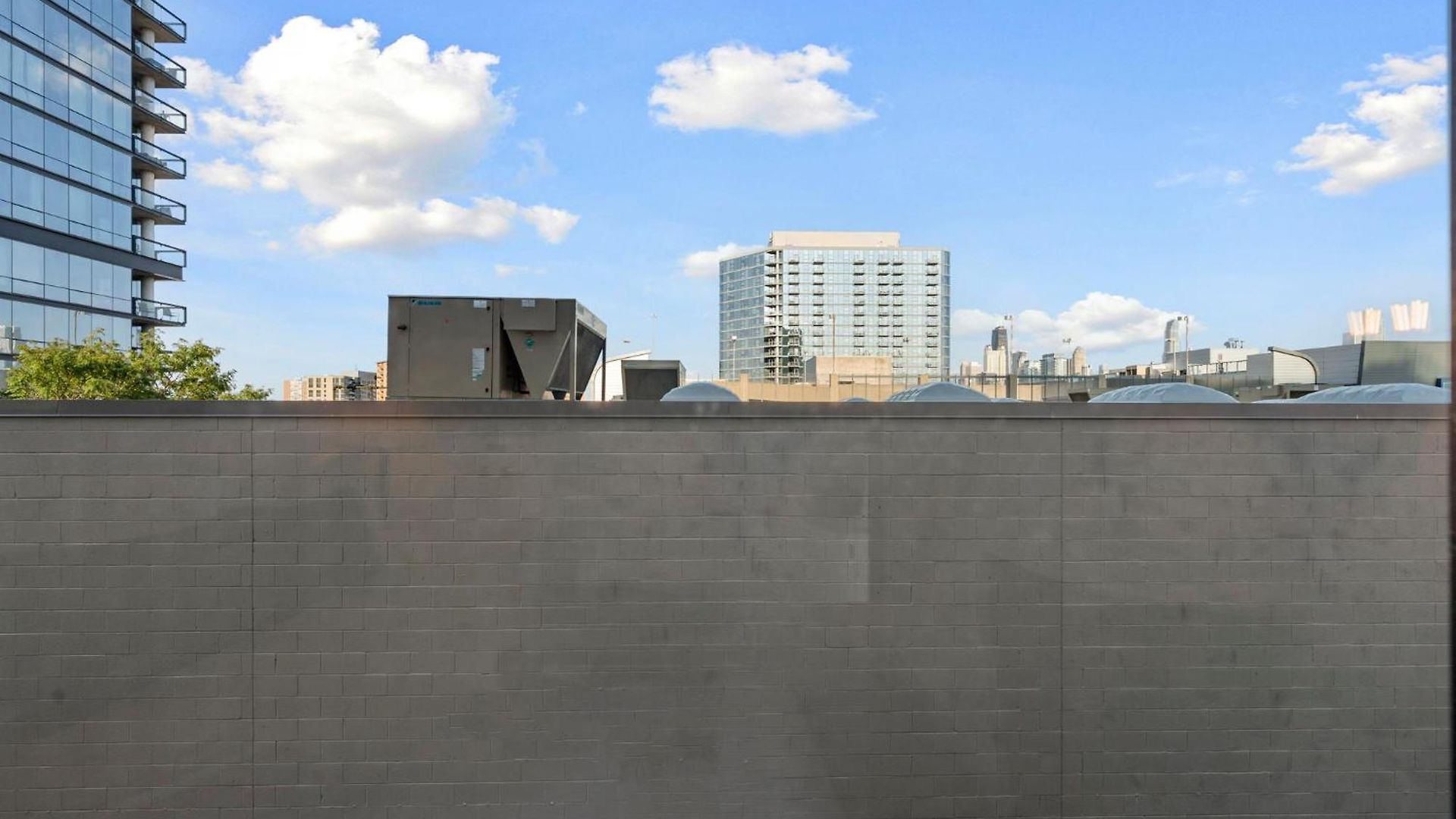 Hotel Corporate-friendly 4br Stylish & Chicago