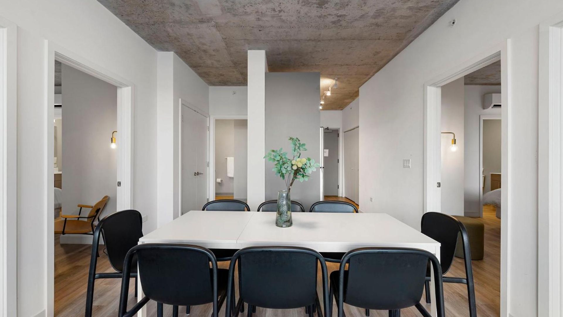 Corporate-friendly 4br Stylish & Hotel
