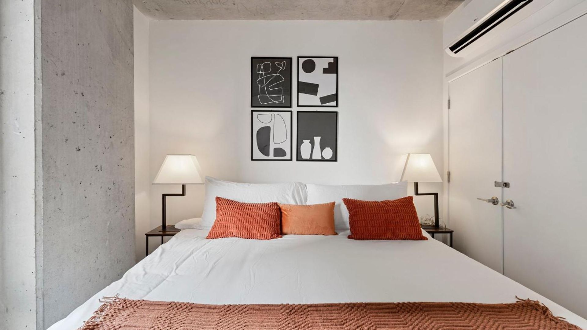 4br Modern Gem Sleek Bright & Hotel
