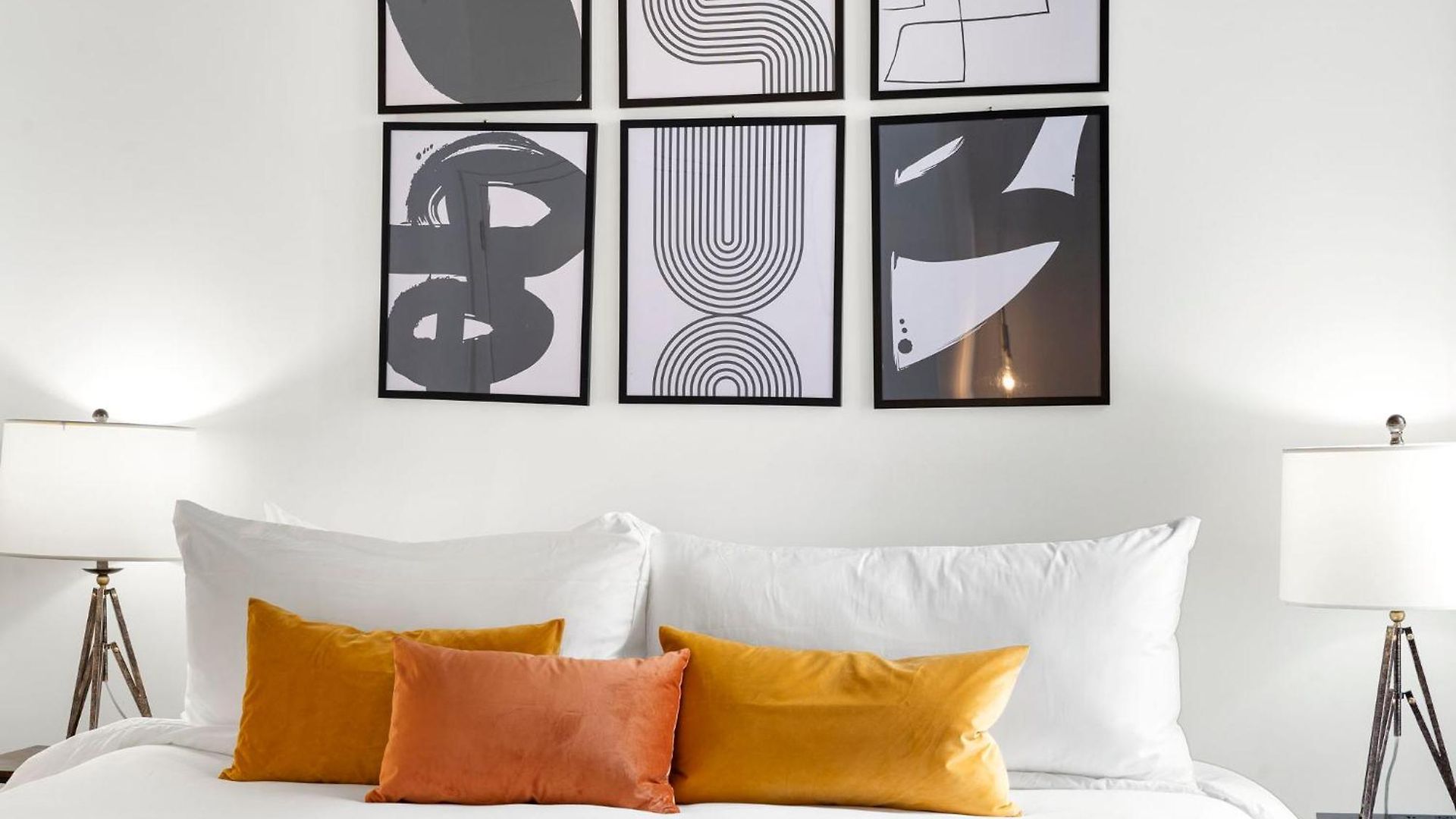 4br Modern Gem Sleek Bright & Chicago