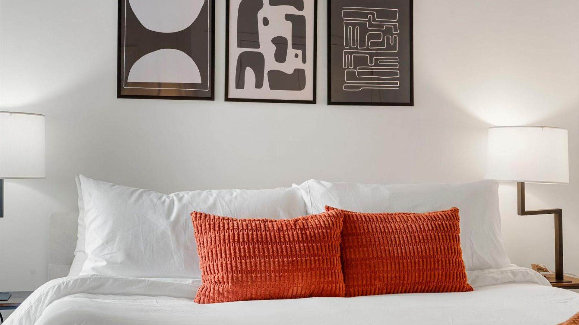 Hotel Modern 4br Retreat With Stunning Views *