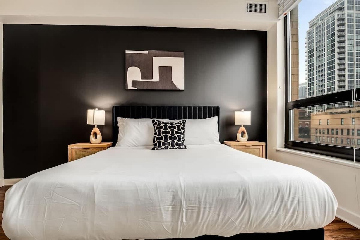 Boulevard Walk Everywhere 5 Mins To Magnificent Mile River North 02 Chicago