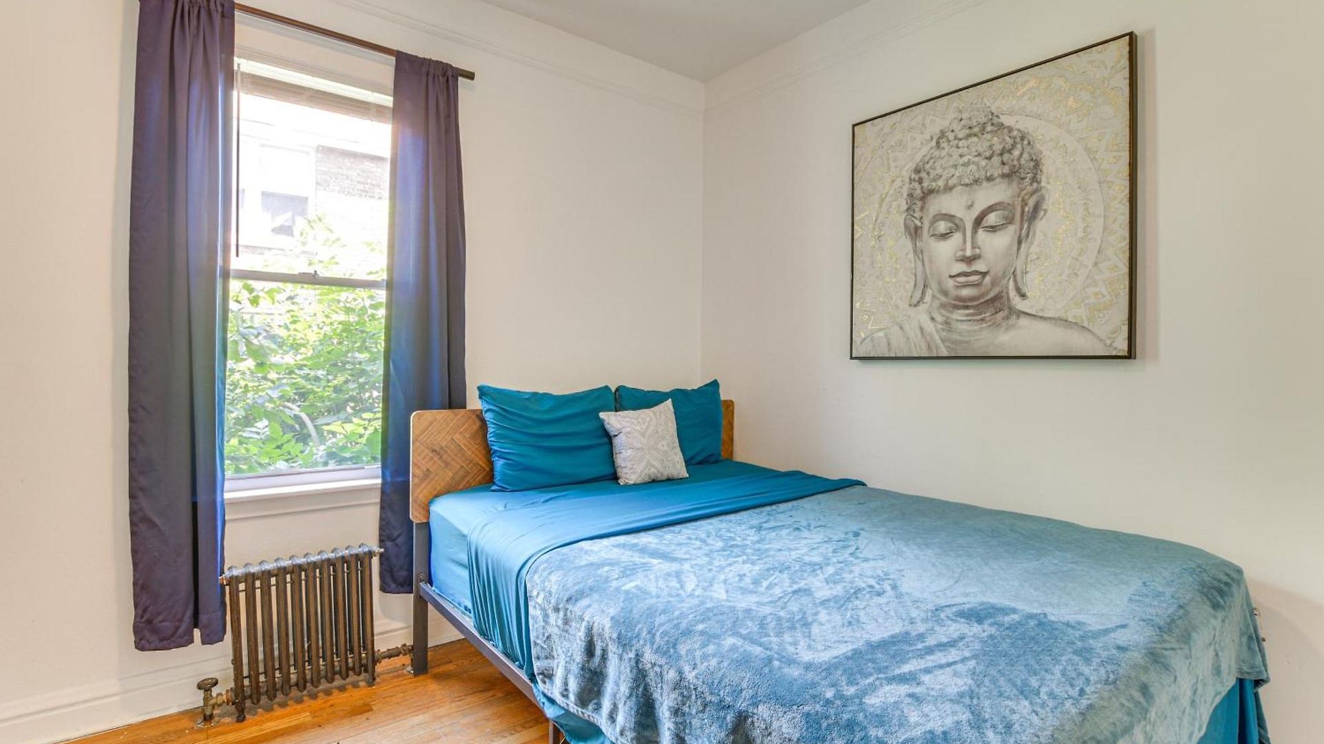 Apartment 2 Mi To Rainbow Park: South Side Charmer!