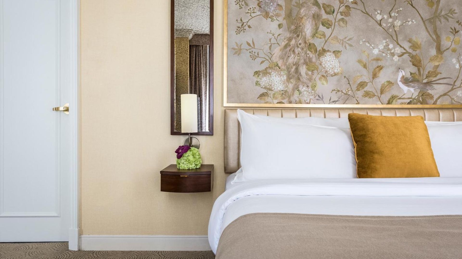 Warwick Allerton Hotel 4*