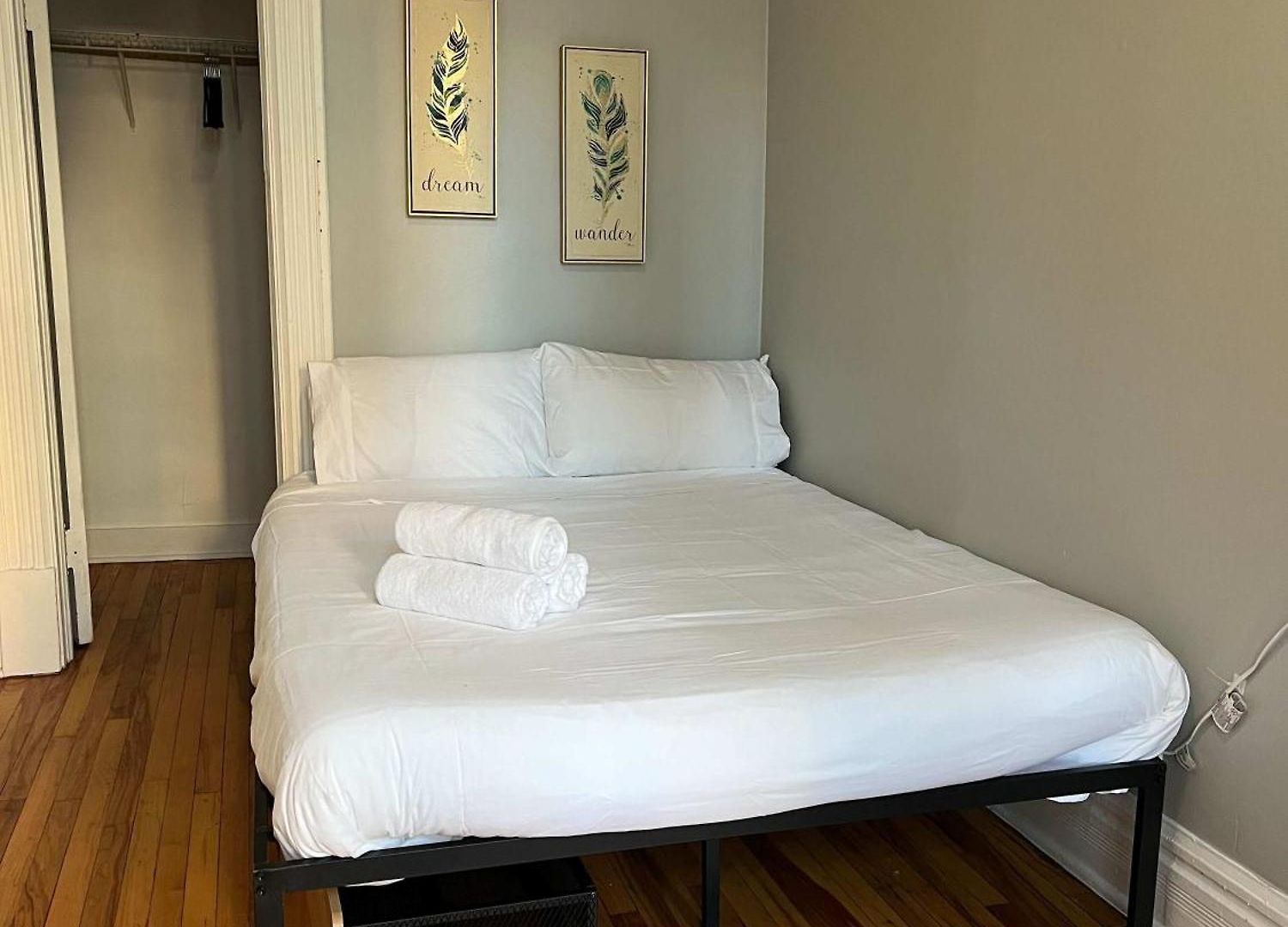 South Loop 3 Bedroom