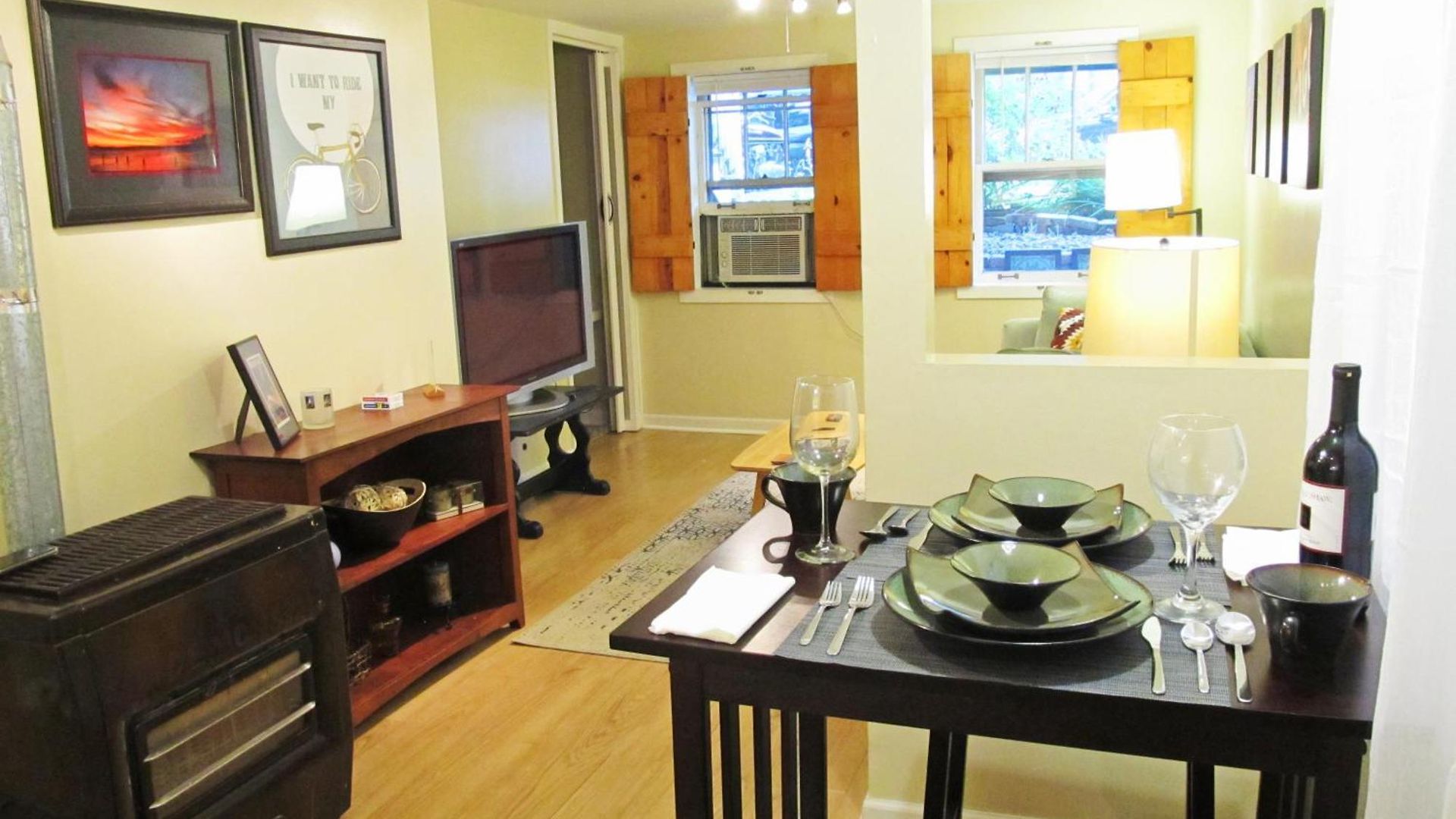 Apartment Cozy Vintage Near Downtown