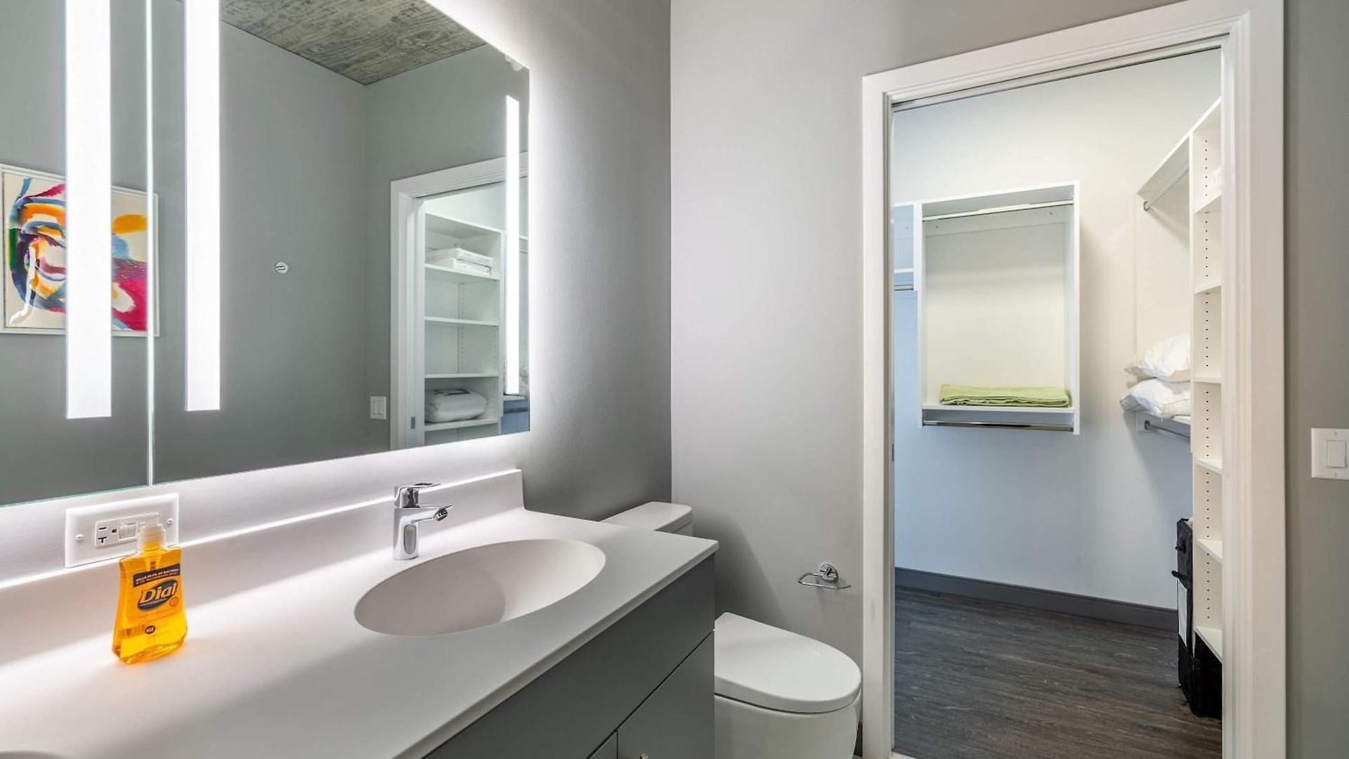 Bright & Modern 2br Perfect Escape *