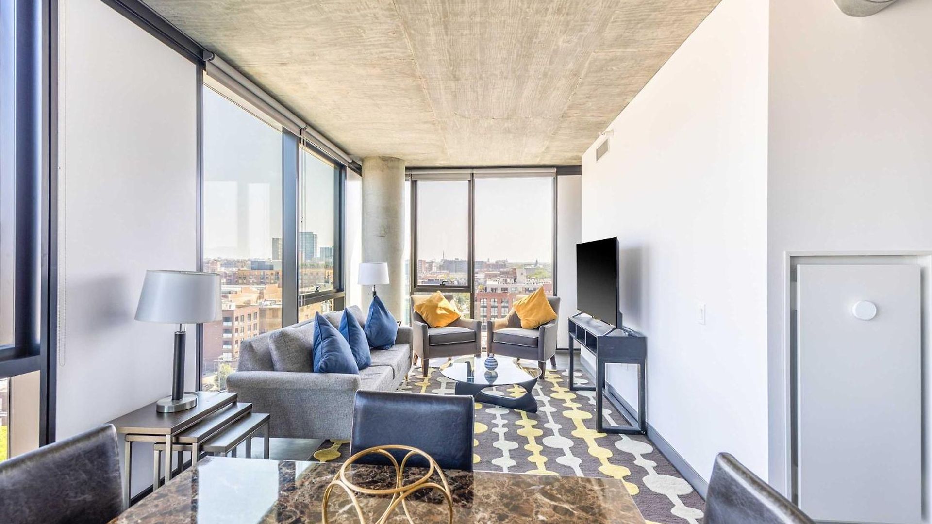 Apartment Bright & Modern 2br Perfect Escape Chicago