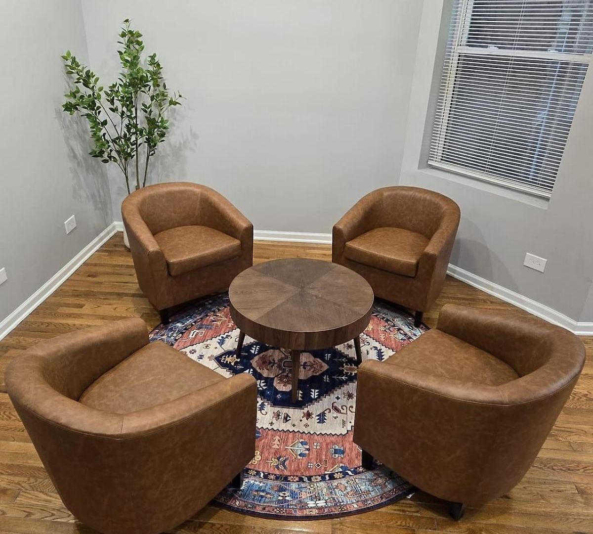 Luxe Loft Vibe With King - 4br 3ba * Chicago