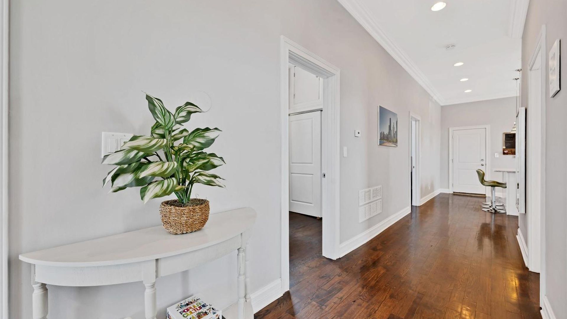 Modern, Spacious 3br Minutes To Downtown!