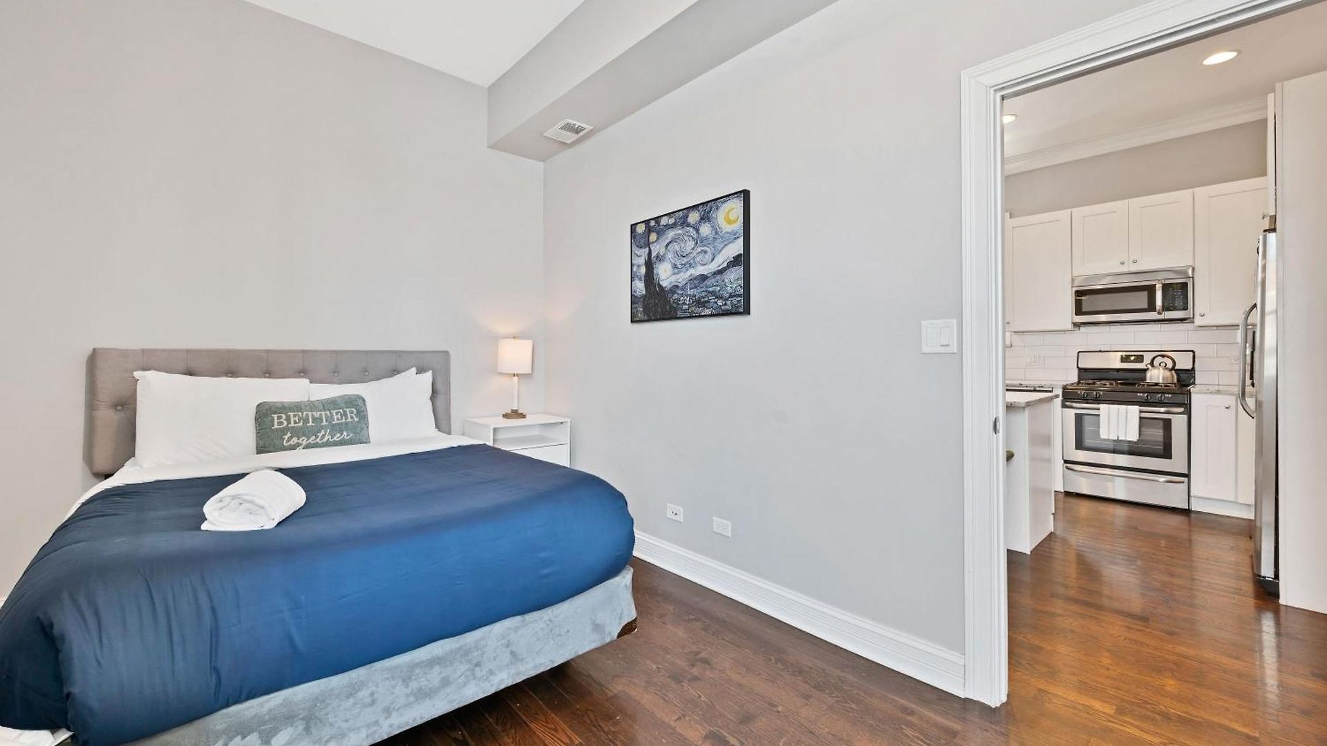 Apartment Modern, Spacious 3br Minutes To Downtown!