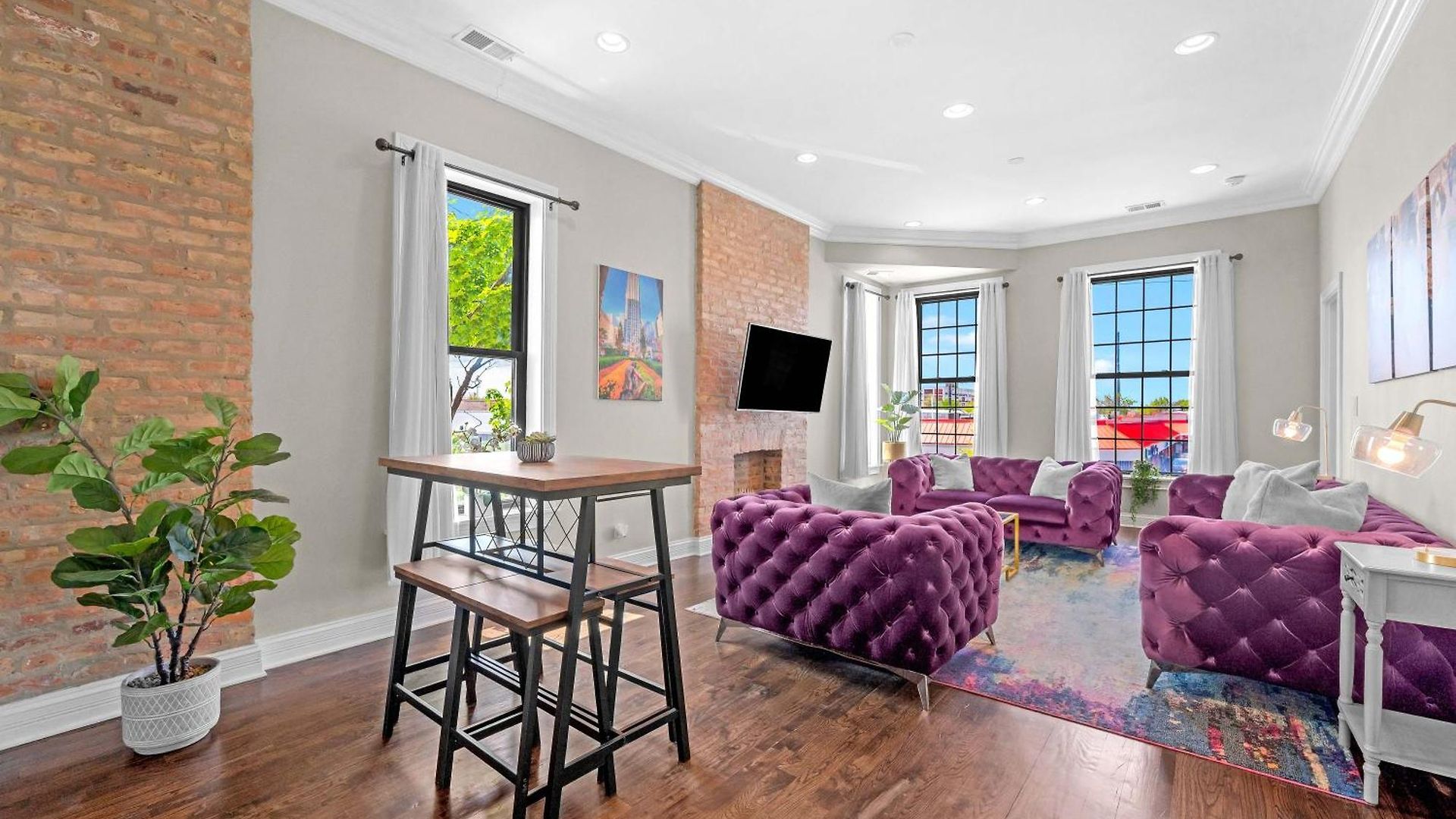 Apartment Modern, Spacious 3br Minutes To Downtown!