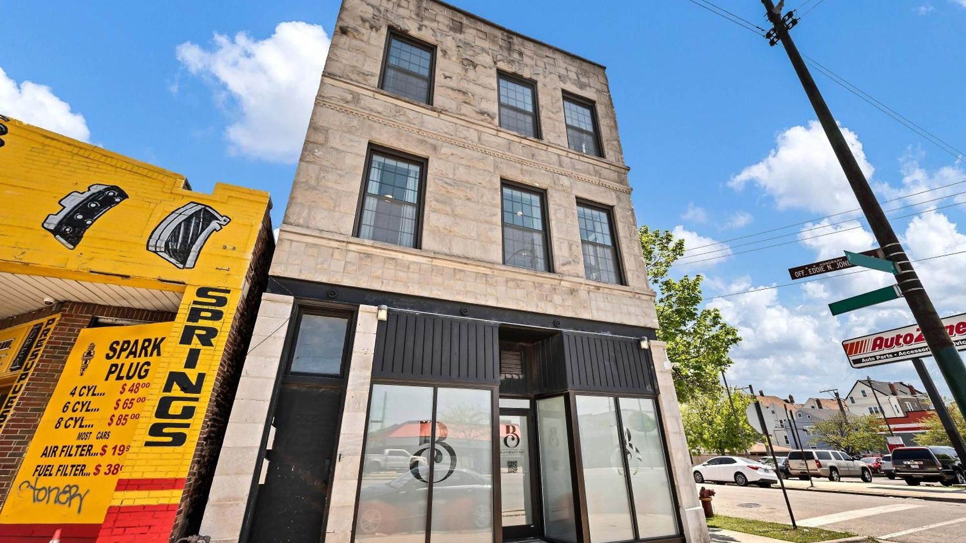 Apartment Modern, Spacious 3br Minutes To Downtown! *