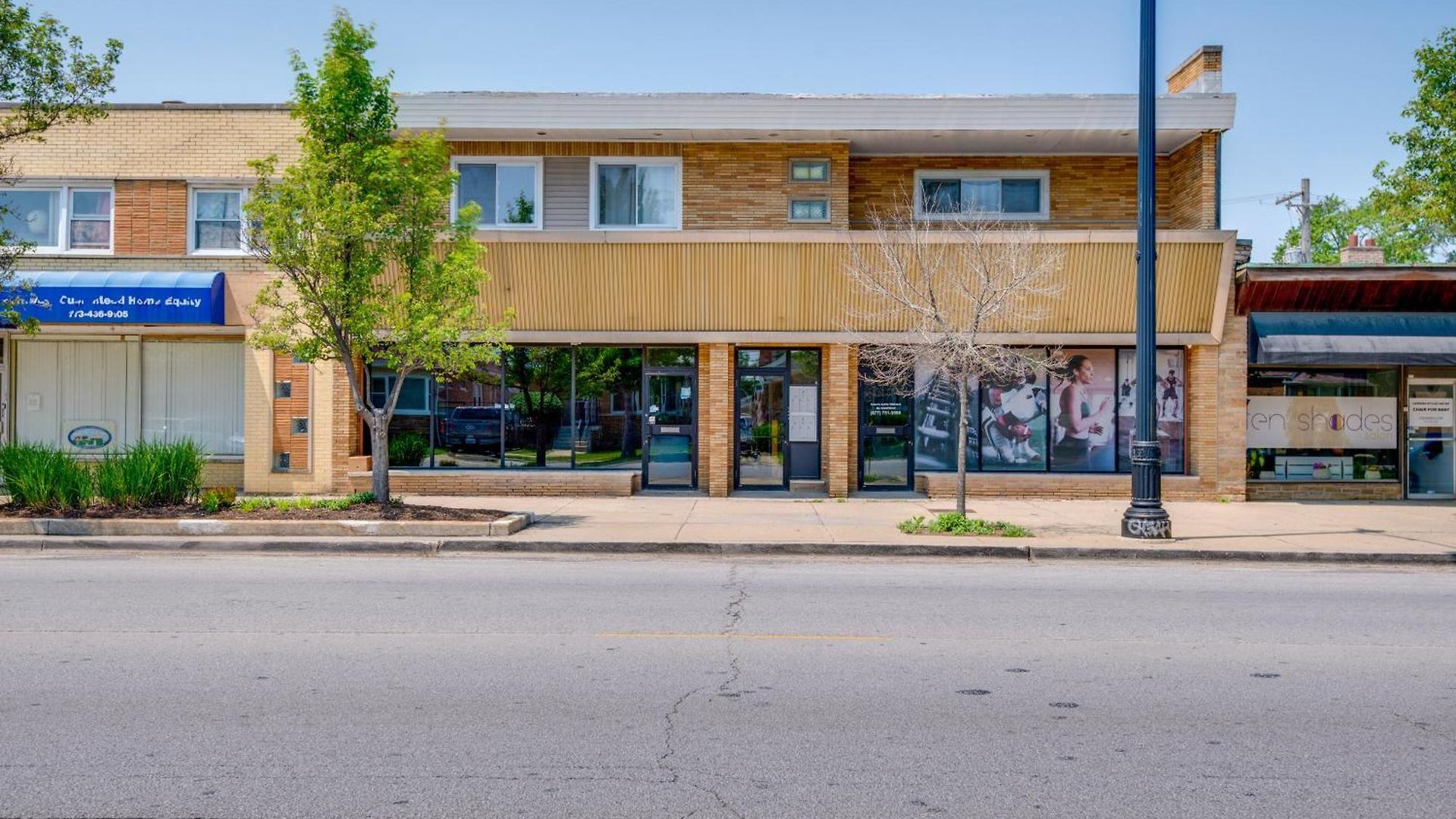 Walk To Train & Bus: Updated * Chicago
