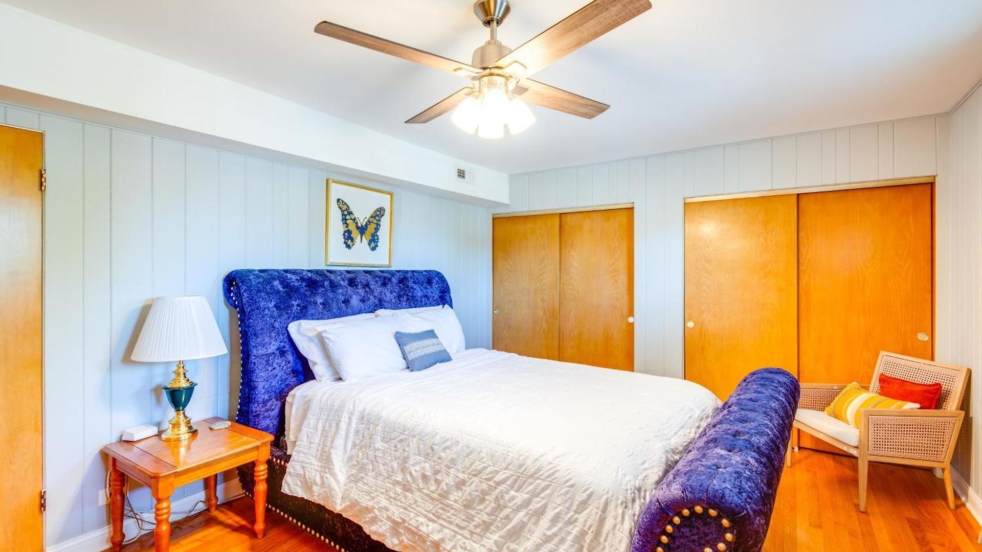 Walk To Train & Bus: Updated Apartment
