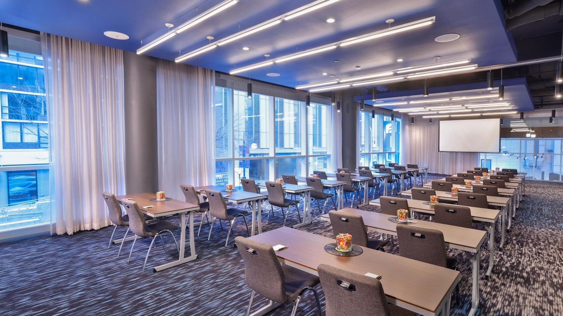 Hotel Aloft By Marriott Mag Mile