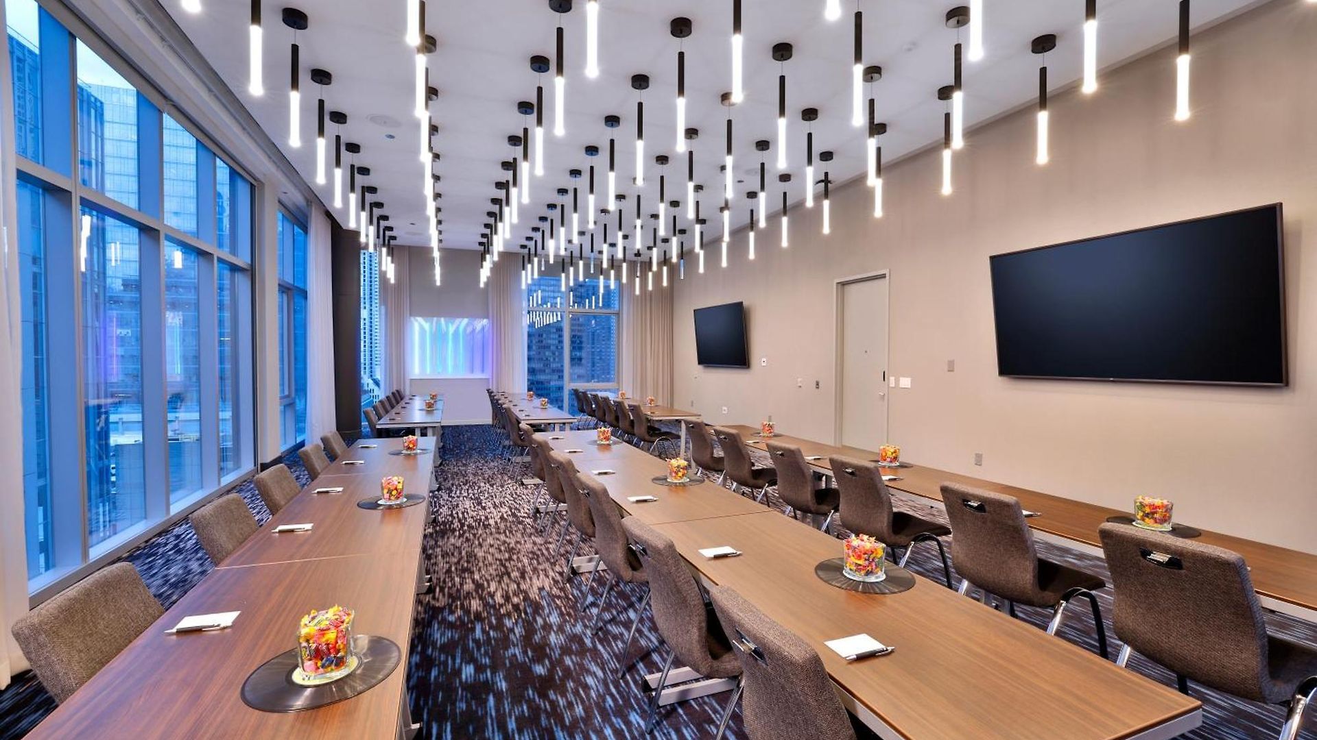 Aloft By Marriott Mag Mile 3* Chicago