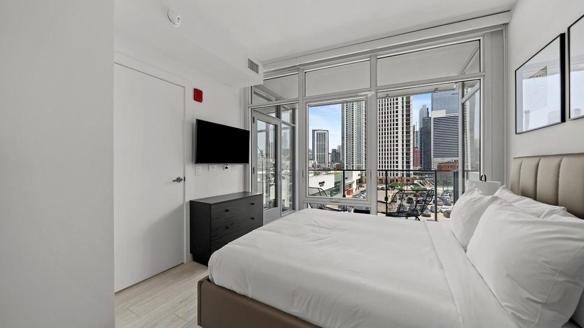 Hotel Level - Fulton Market