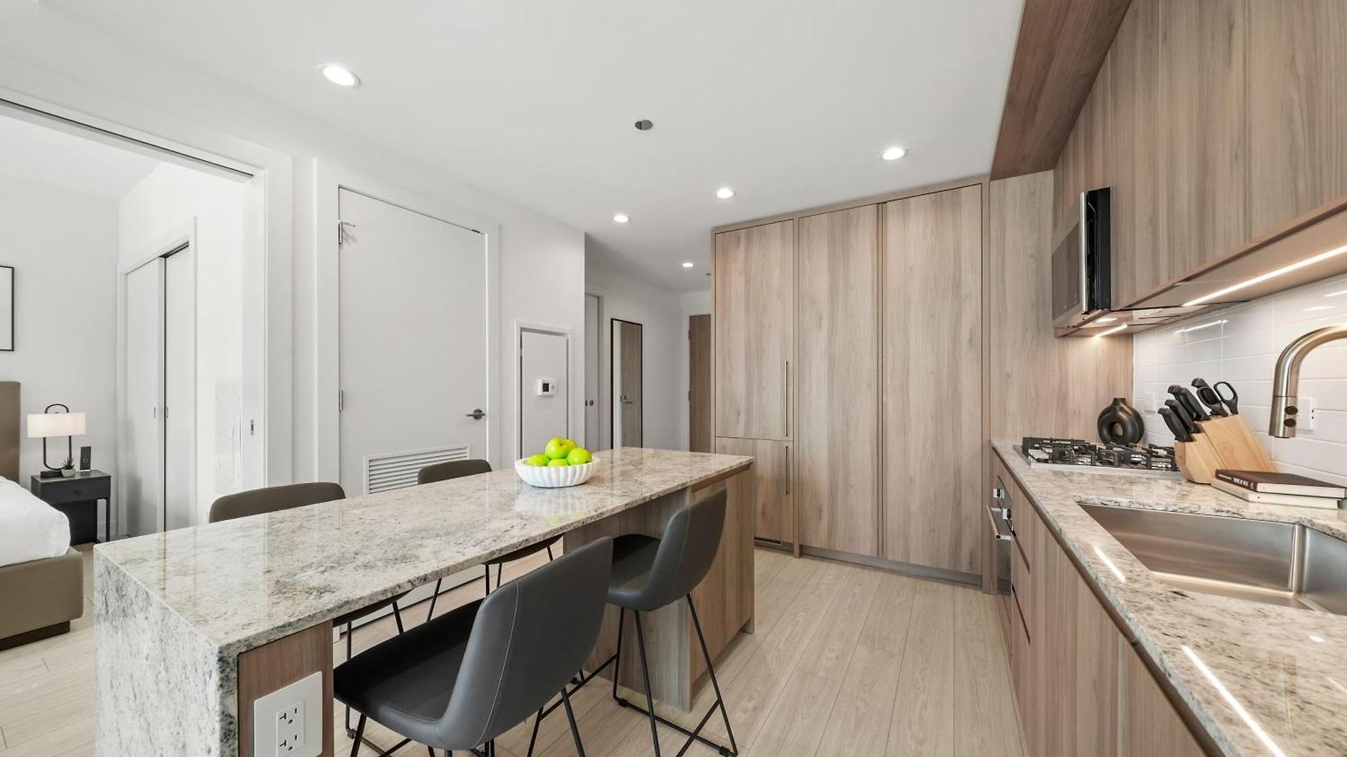 Level - Fulton Market 5* Chicago