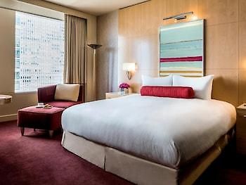 Sofitel Magnificent Mile Hotel