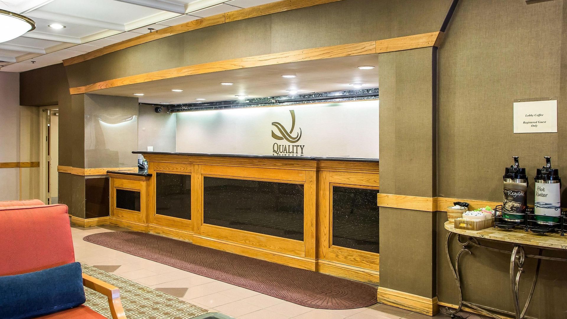 Midway Airport S By Ihg Hotel 3*