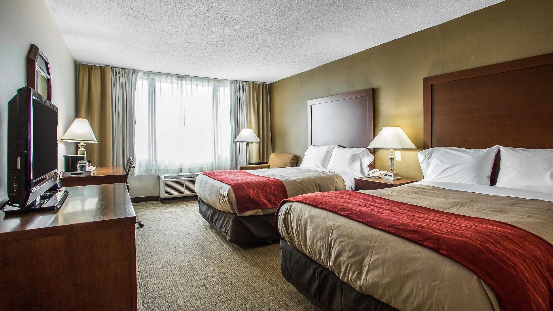 Midway Airport S By Ihg
