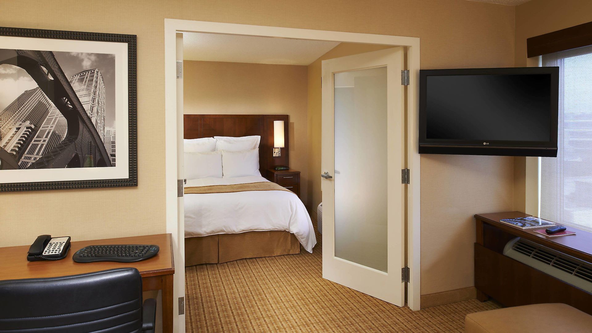 Hotel Courtyard By Marriott Downtown/river North