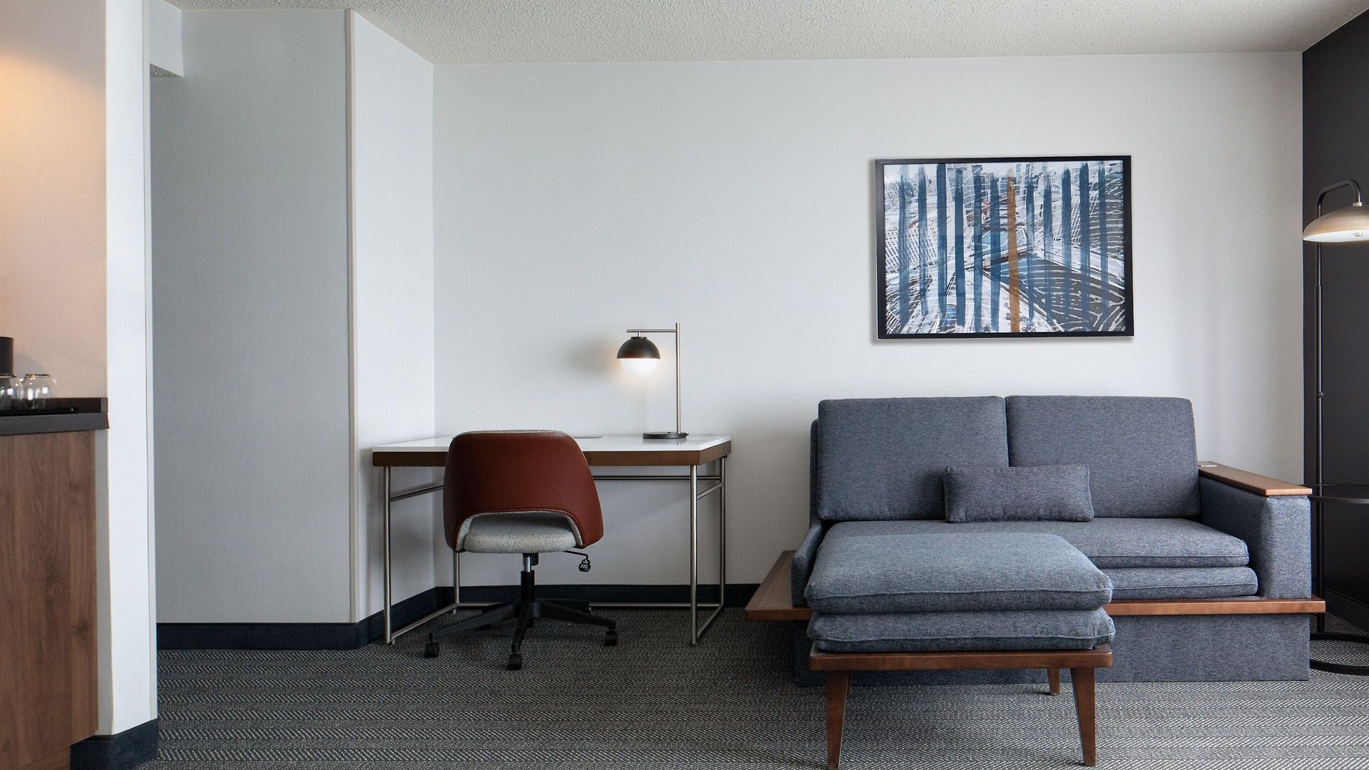 Courtyard By Marriott Downtown/river North Chicago