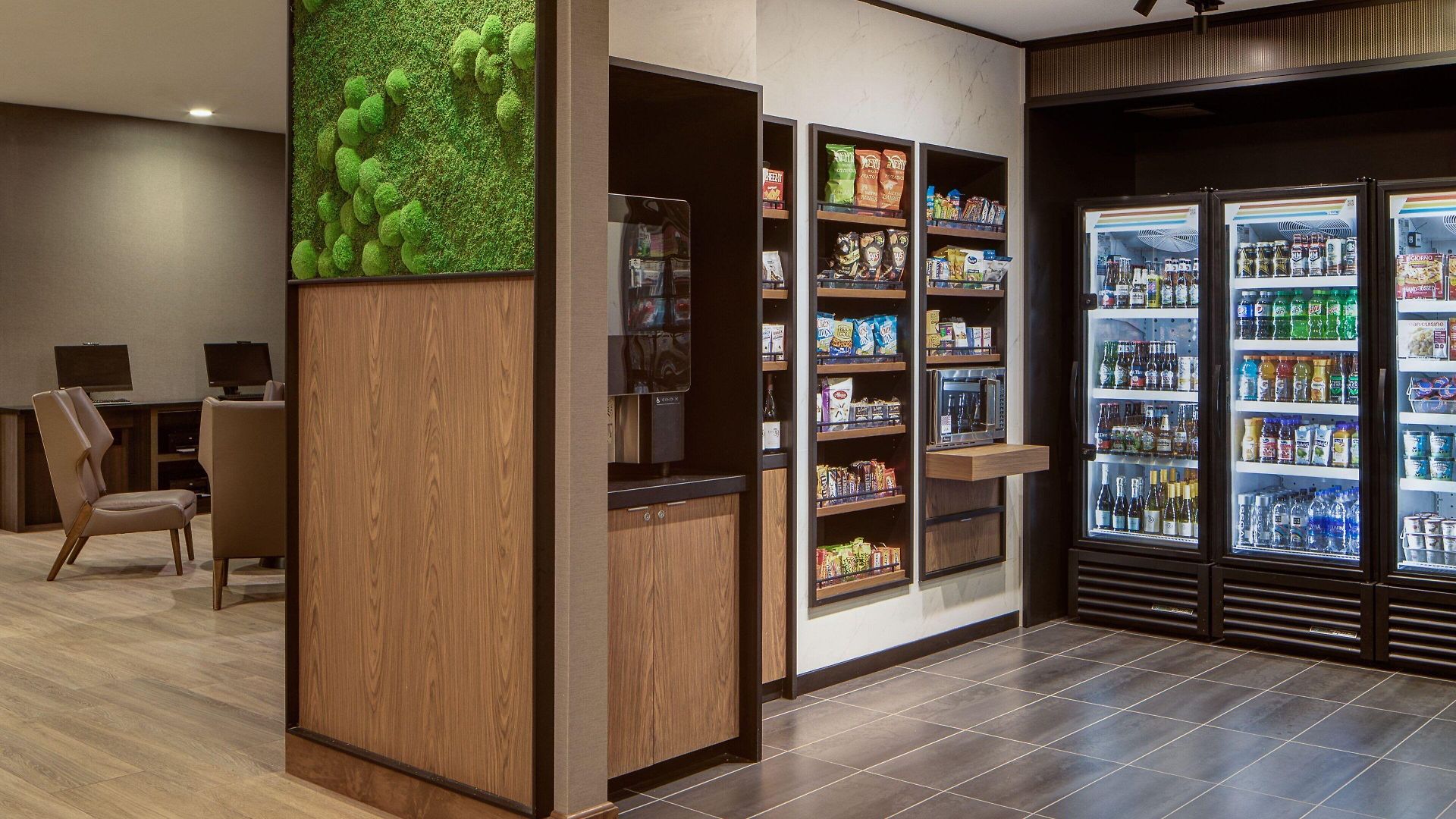 Hotel Courtyard By Marriott Downtown/river North 3*
