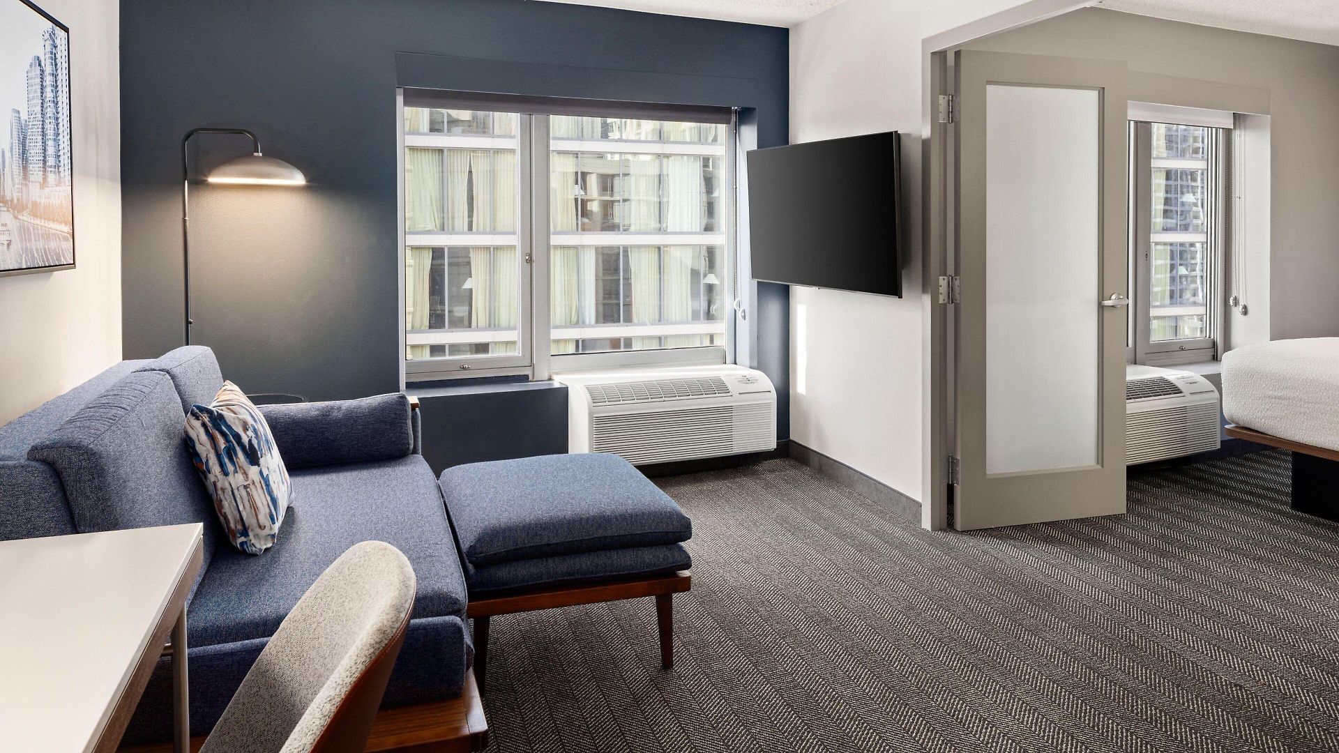 Hotel Courtyard By Marriott Downtown/river North
