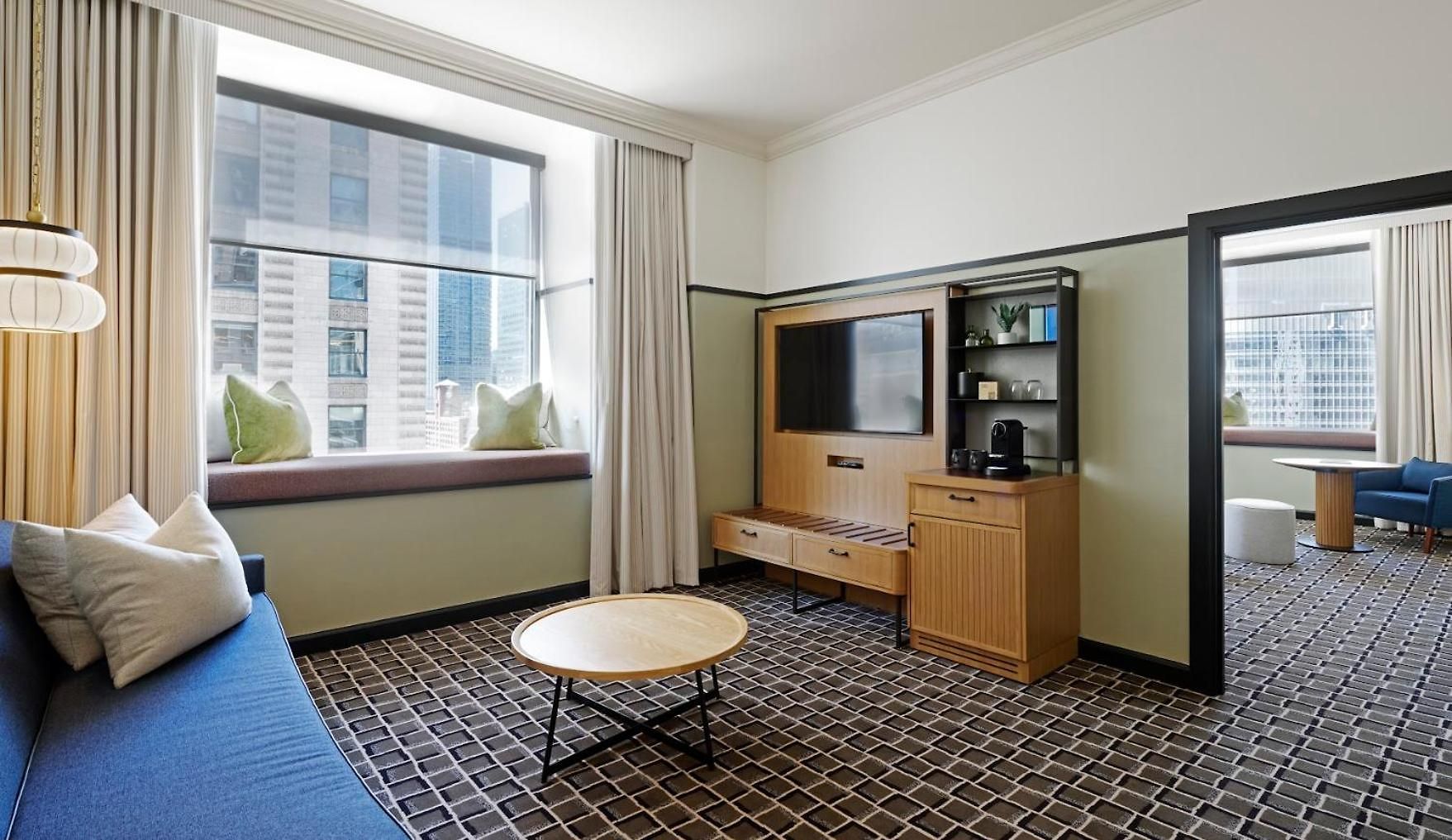 Hotel L7 By Lotte 4*