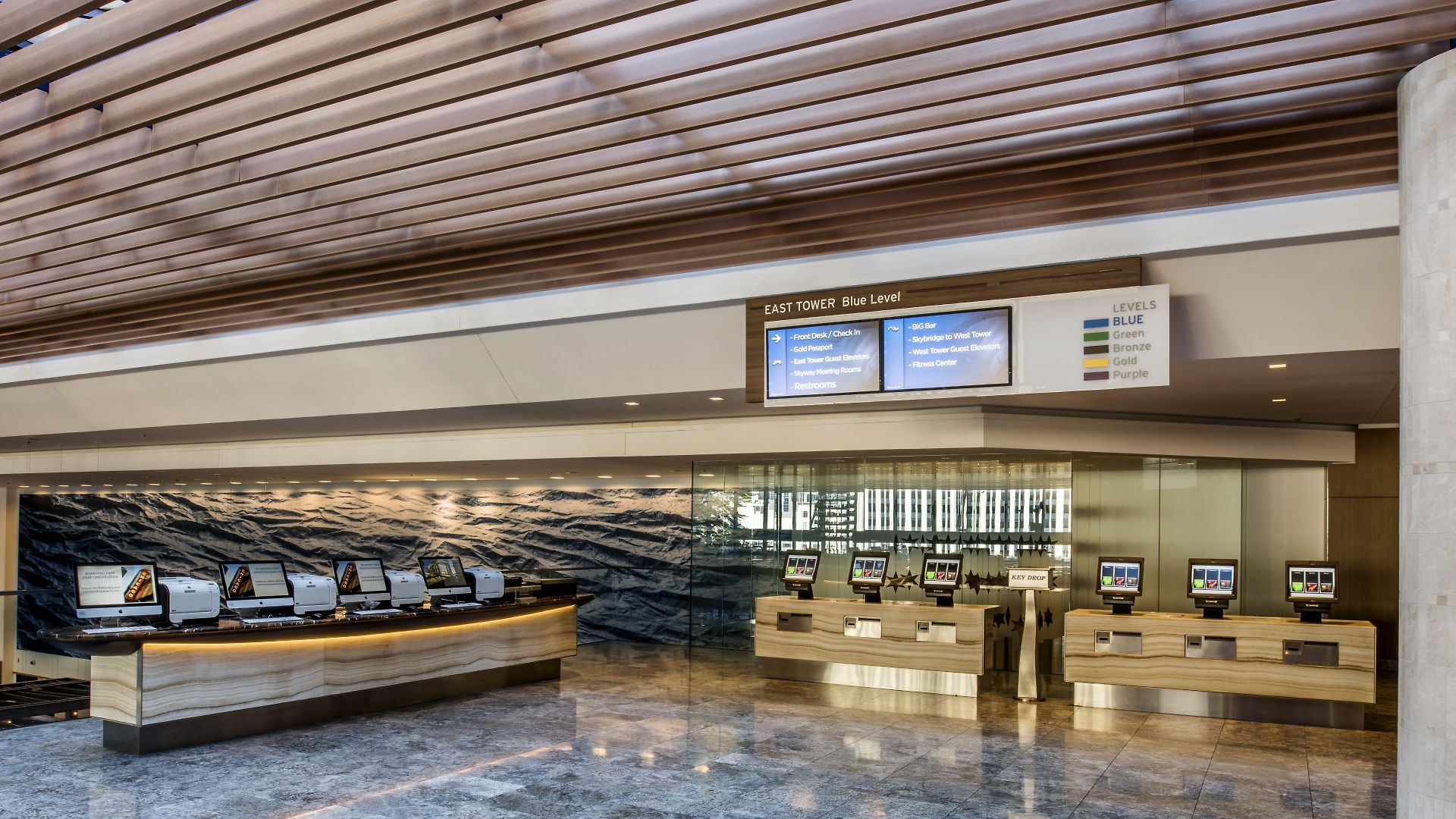 Hyatt Regency 4*