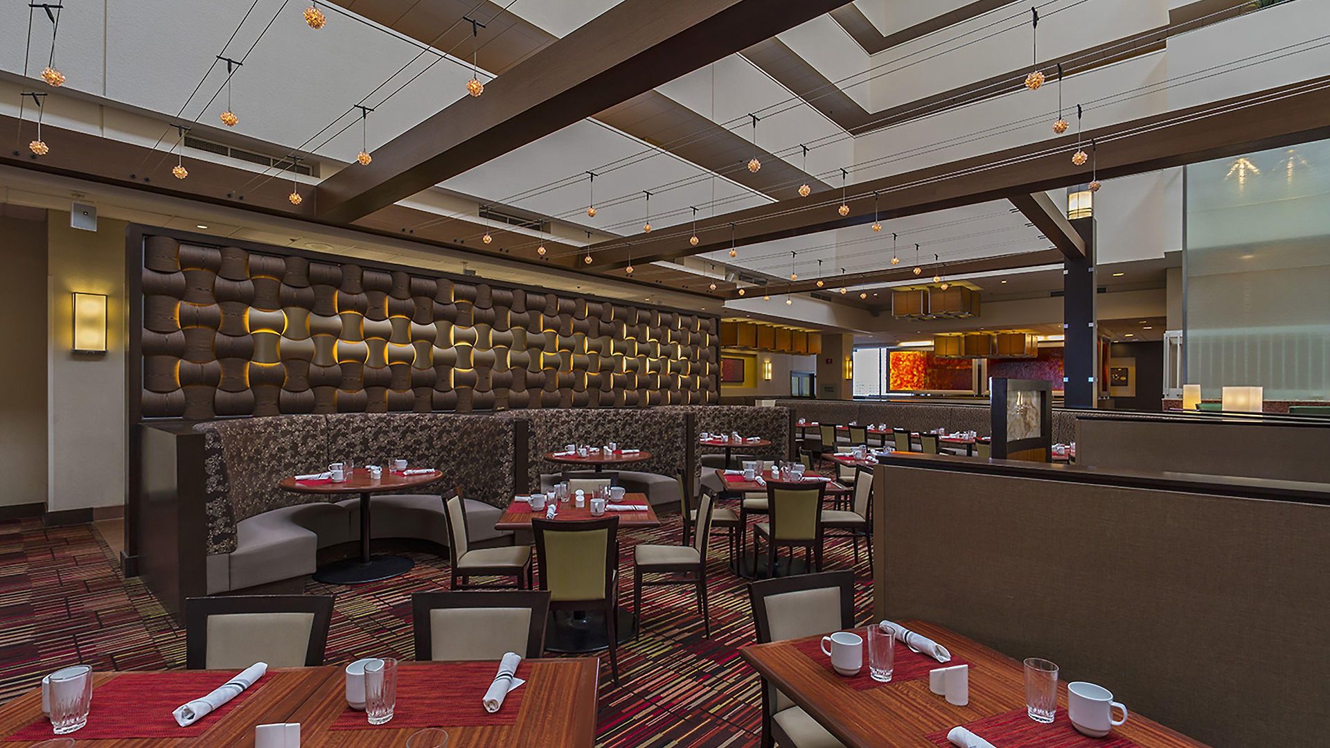 Mart Plaza River North, An Ihg Hotel 4*