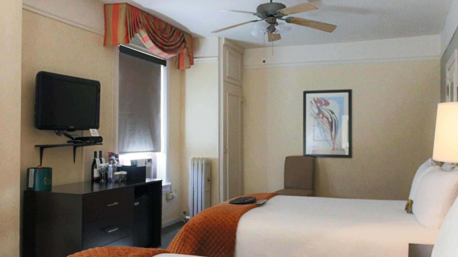 Hotel The Willows Chicago