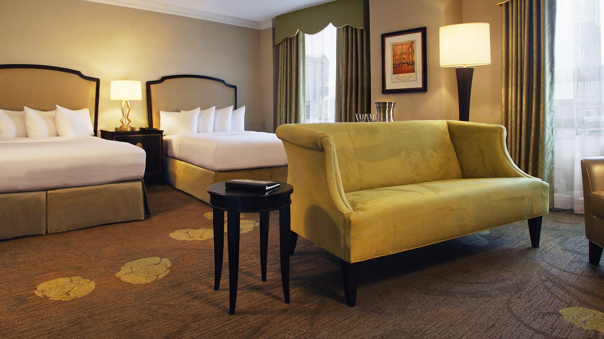 Hotel The Palmer House Hilton 4*