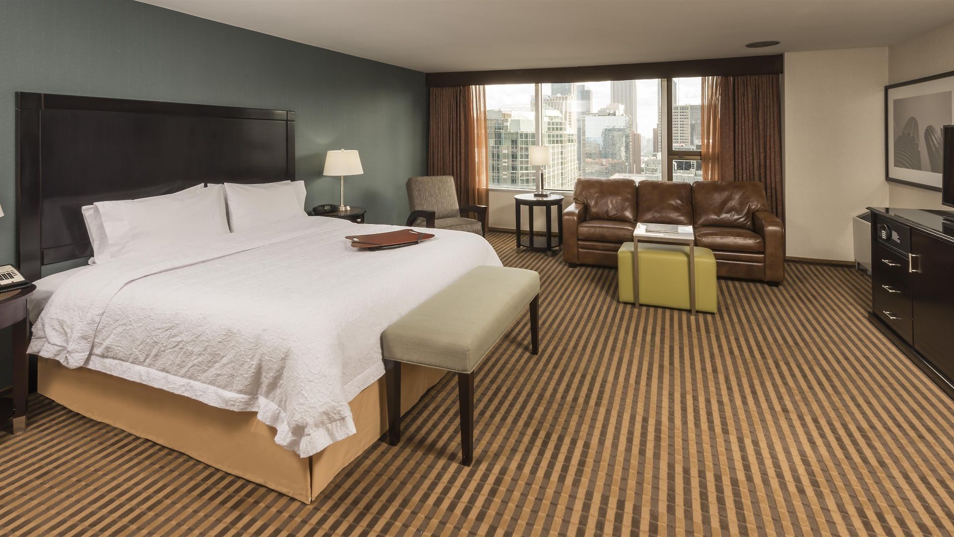 Hampton Downtown/magnificent Mile Hotel