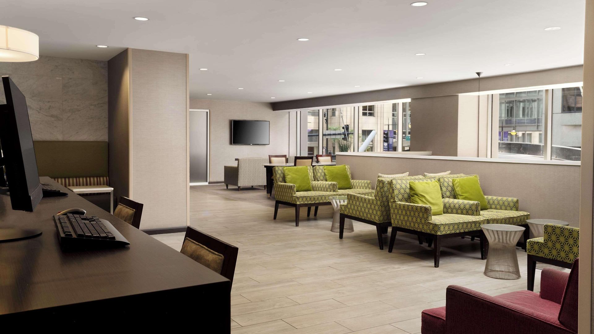 Hampton Downtown/magnificent Mile