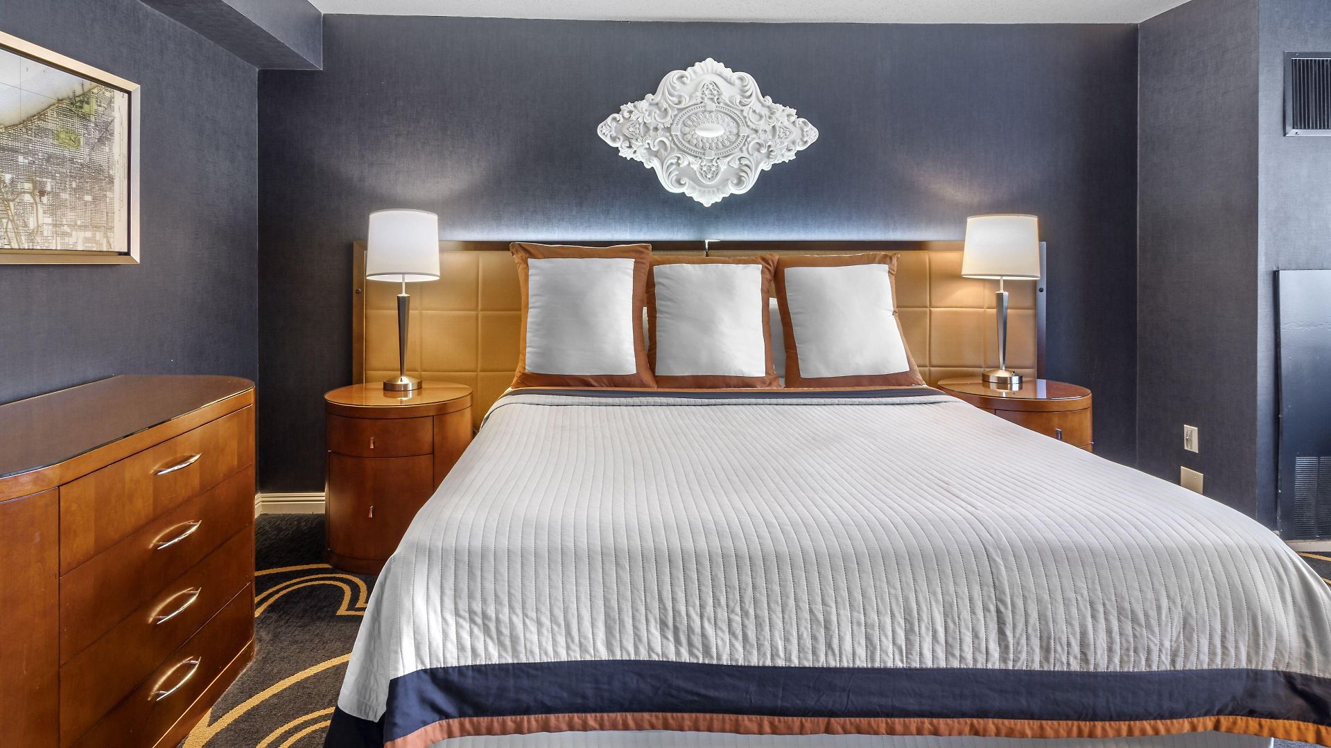 Hotel Omni