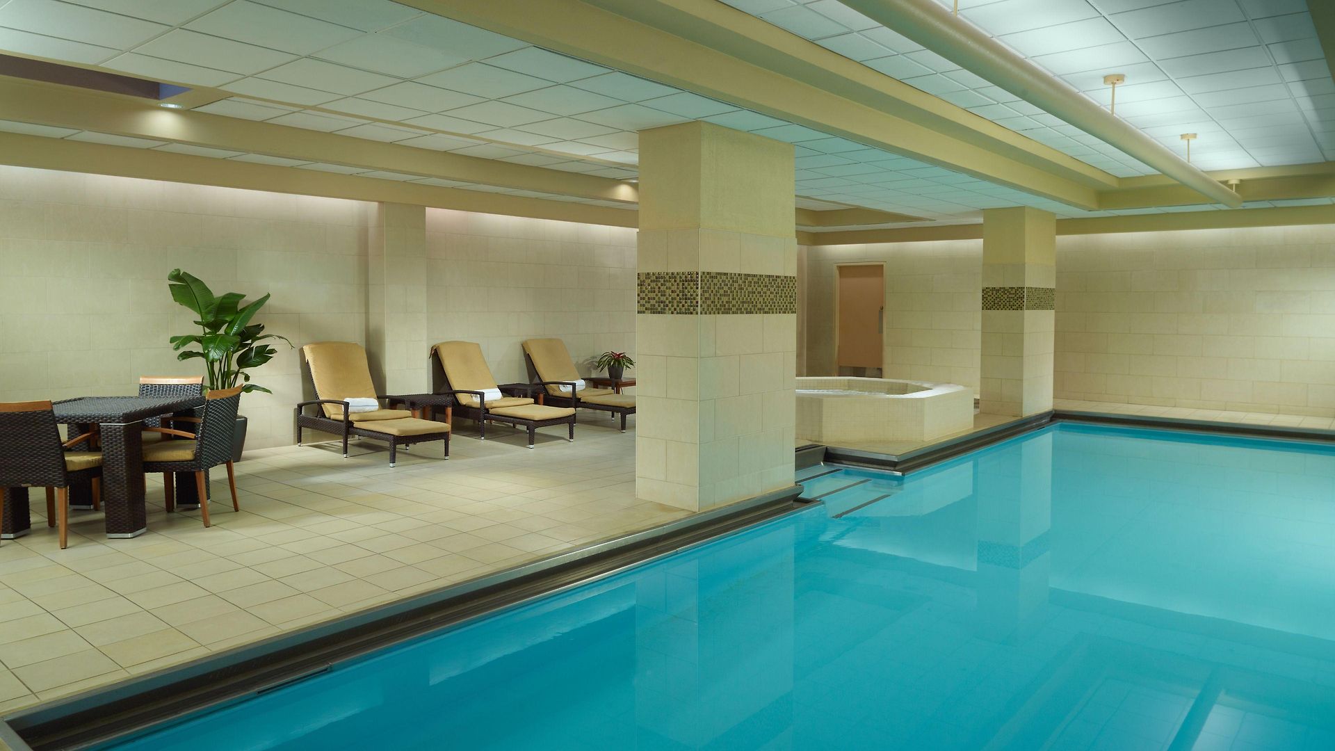 Hotel Omni Chicago