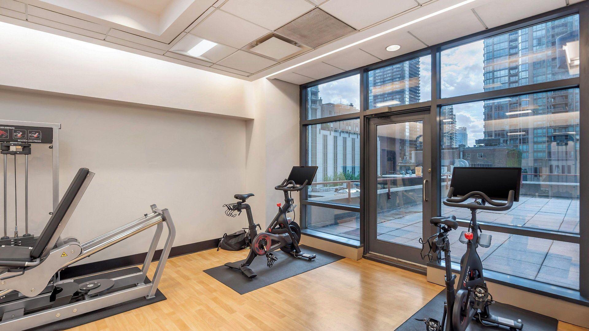 Omni 4* Chicago