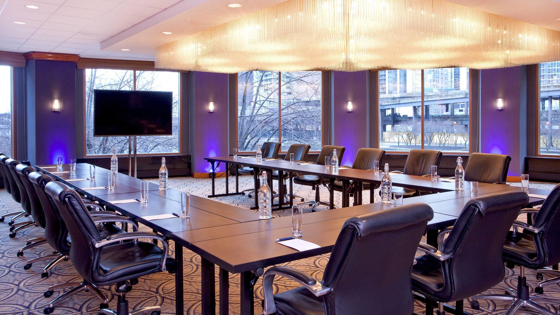 Sheraton Grand Riverwalk Hotel