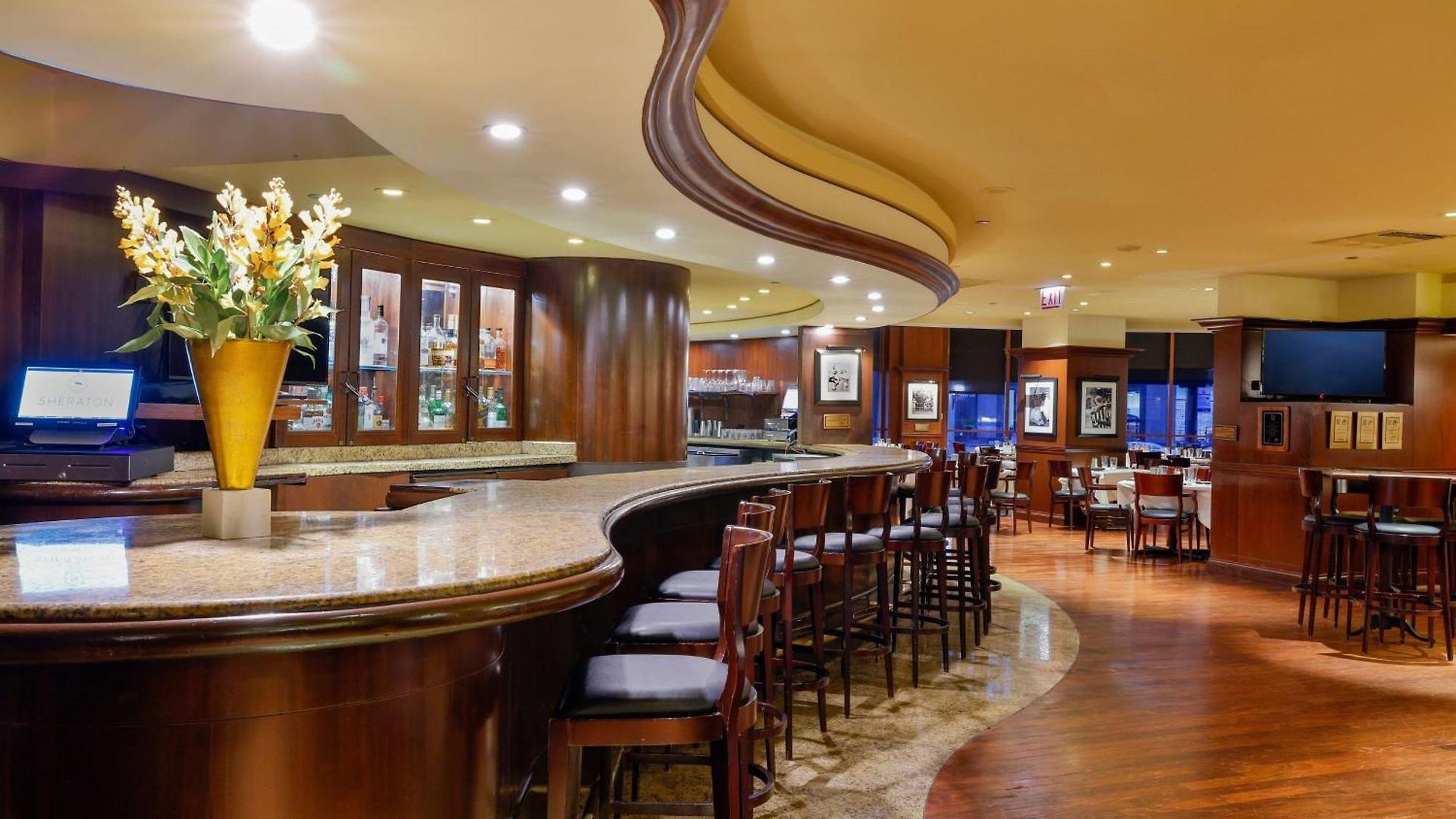 Sheraton Grand Riverwalk