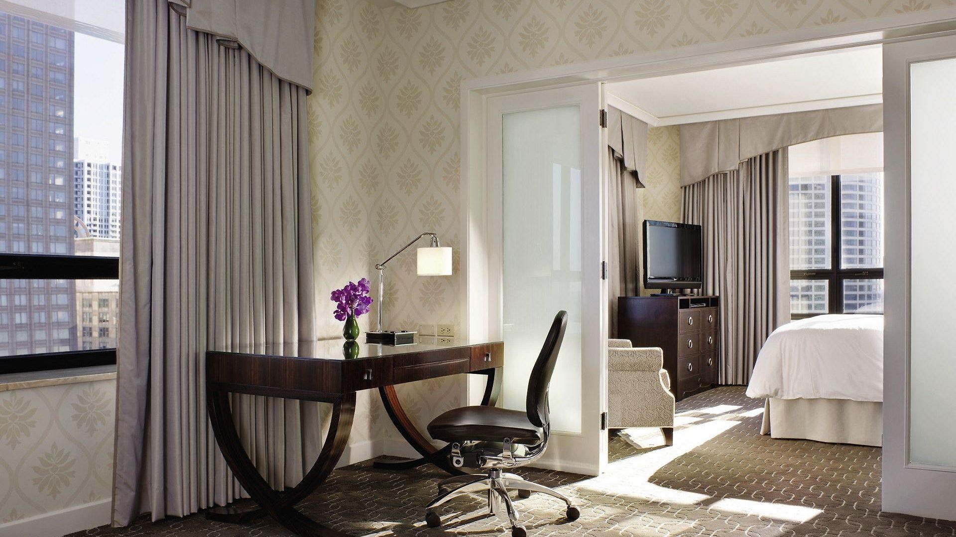 Hotel The Ritz-carlton, 5*